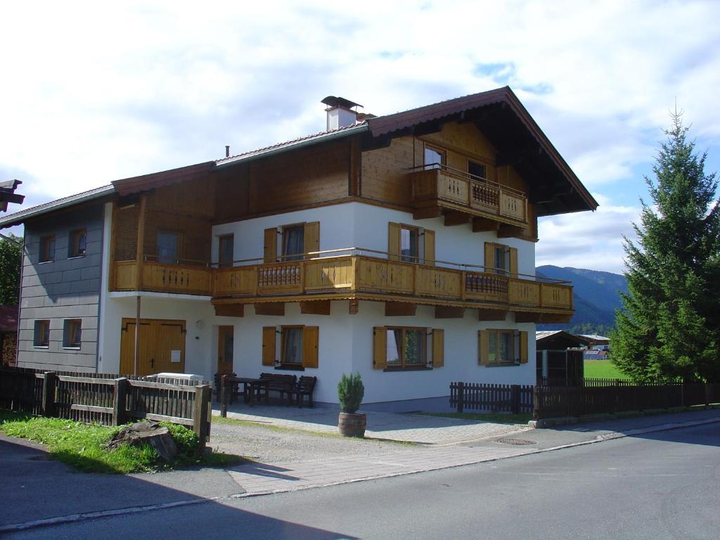 Ferienhaus Resi & Obermoser Kössen Camera foto