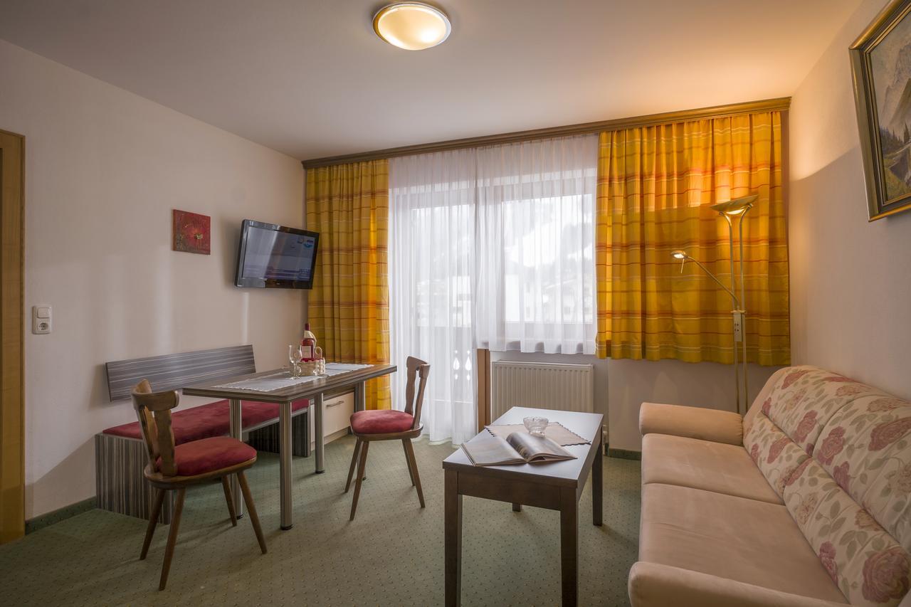 Ferienhaus Resi & Obermoser Kössen Esterno foto