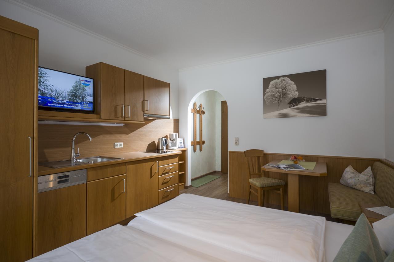 Ferienhaus Resi & Obermoser Kössen Esterno foto